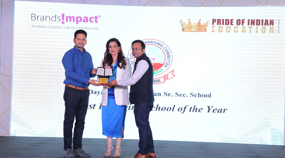 Brands Impact, Pride of Indian Education Awards, PIE, Award, Neelam Pic 5